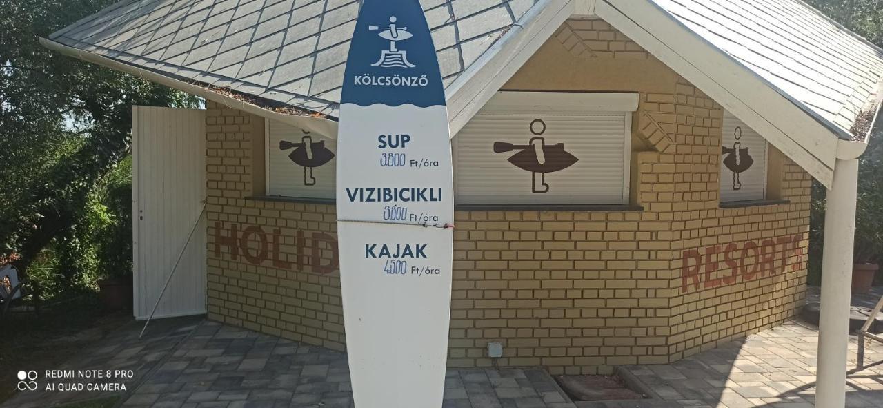 Sunshine 208 Apartman Balatonszarszo Bagian luar foto